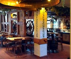Innenraum des Restaurants Domhof in Speyer