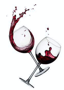 Zwei Gläser mit Rotwein