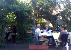 Garten des Restaurants Bach-Meyer
